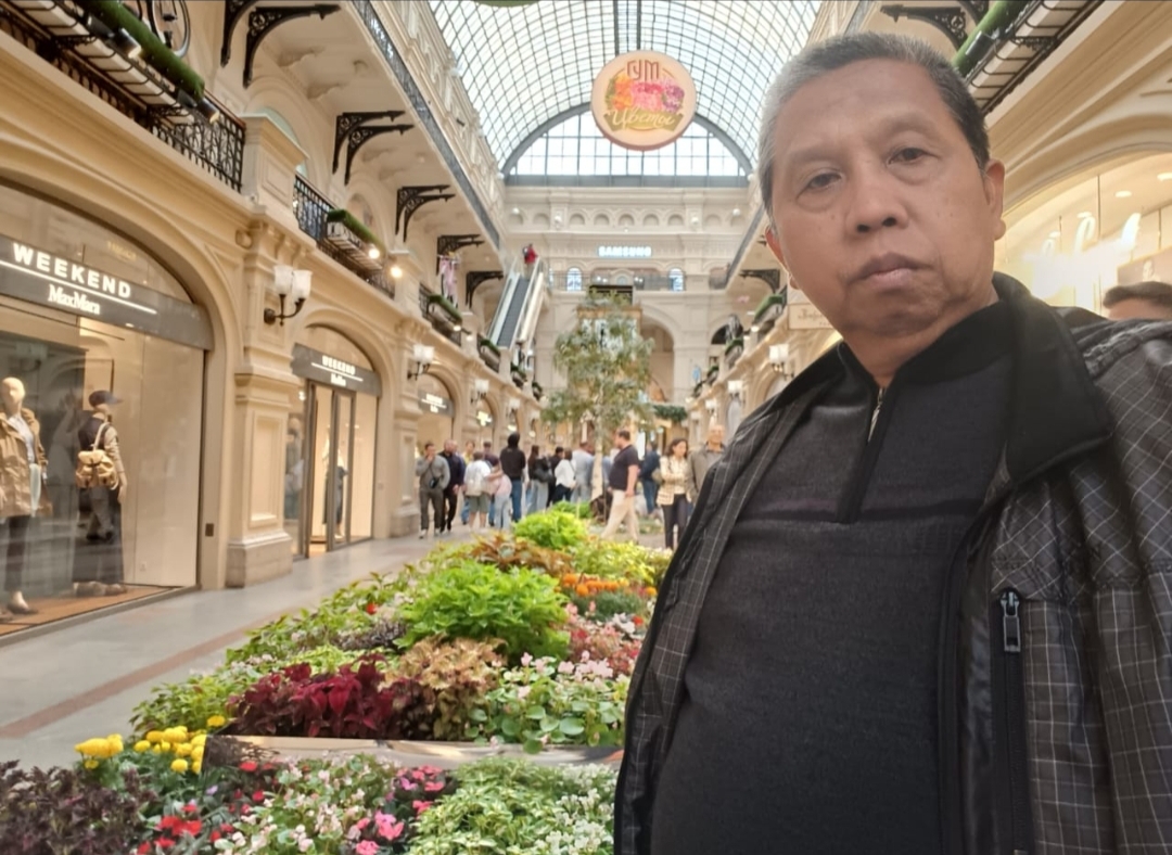 Red Square sebuah Mall Sangat Klasik dan Indah