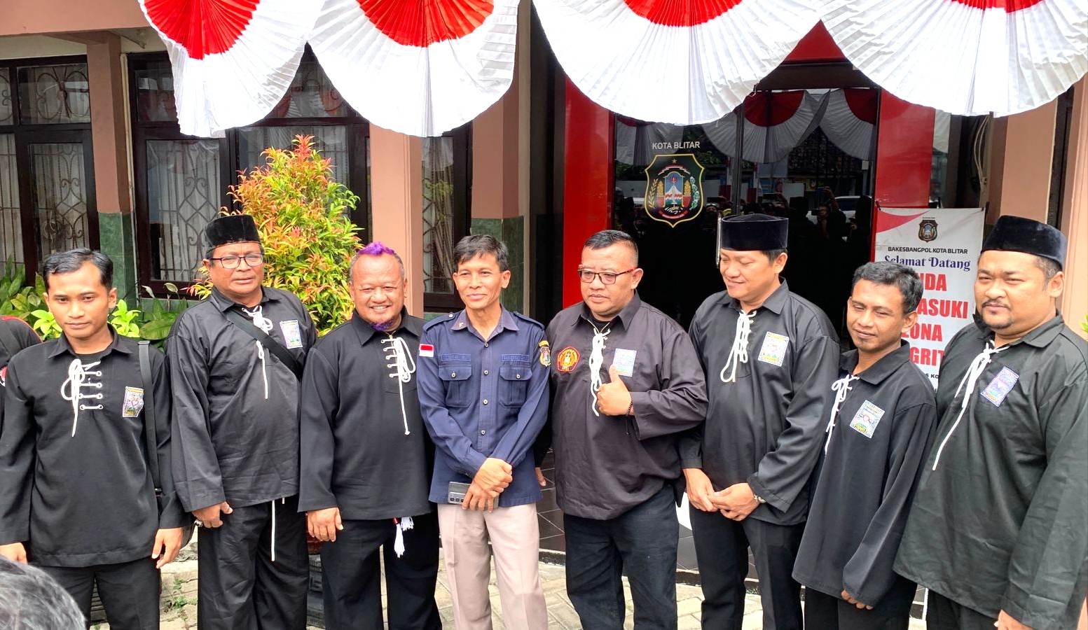 Dokumen Legalitas PSHT Pimpinan M Taufiq Diserahkan ke Bakesbangpol Kota Blitar
