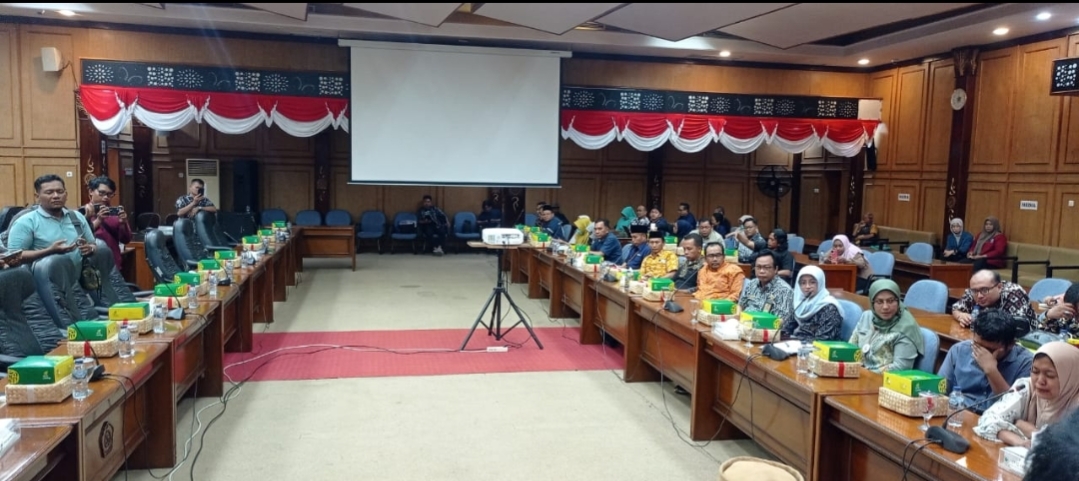 Hearing Komisi D DPRD Sidoarjo dengan Keluarga Korban Meninggal Hanania