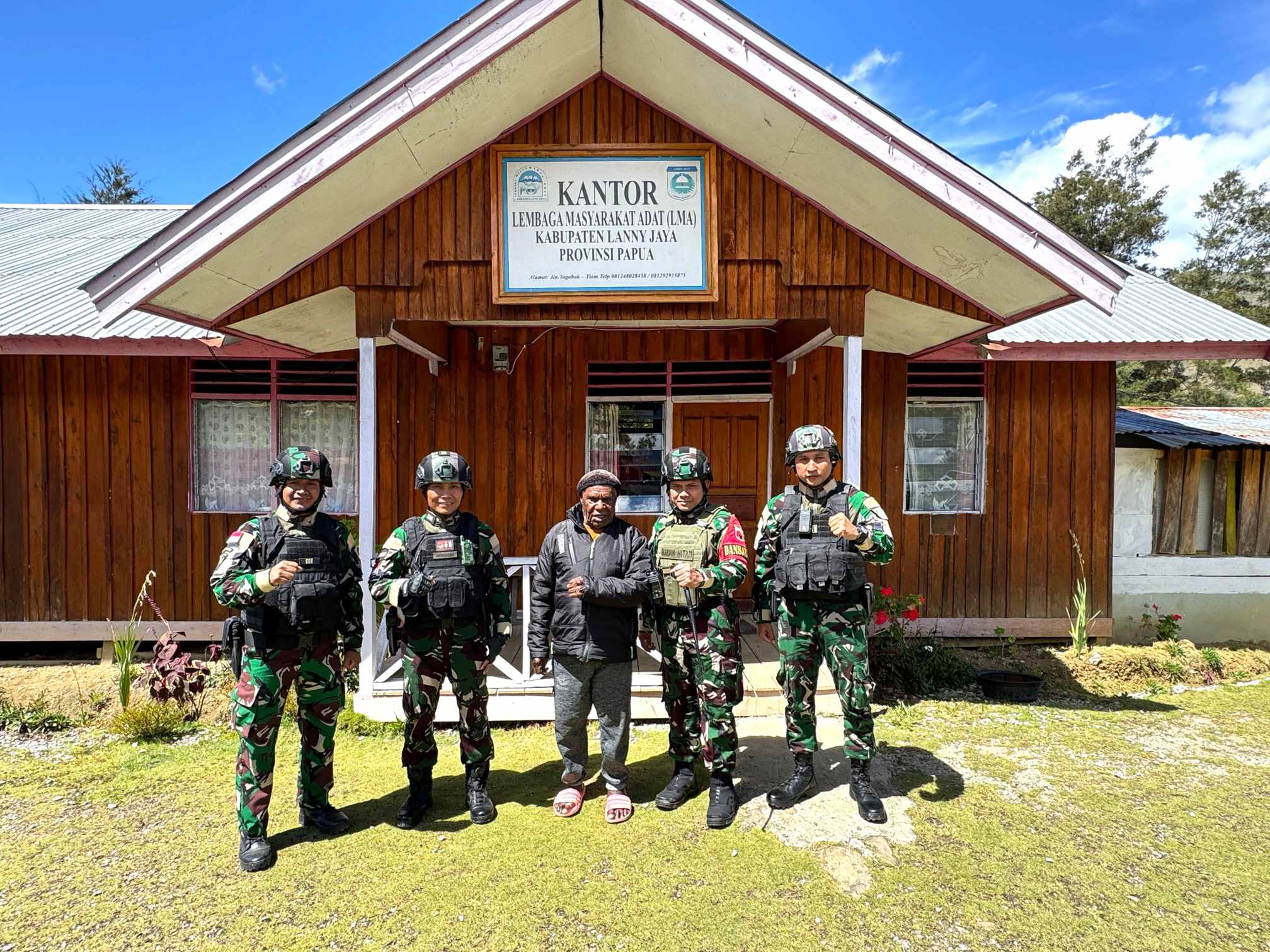 Satgas Yonif 511/DY Gelar Anjangsana ke Lembaga Masyarakat Adat di Tiom Lanny Jaya