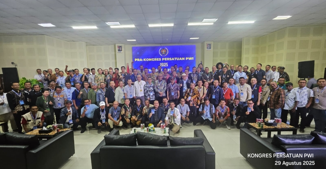 Doa untuk Almarhum Wina Armada dan Penandatanganan Pakta Integritas Warnai Pra-Kongres PWI 2025
