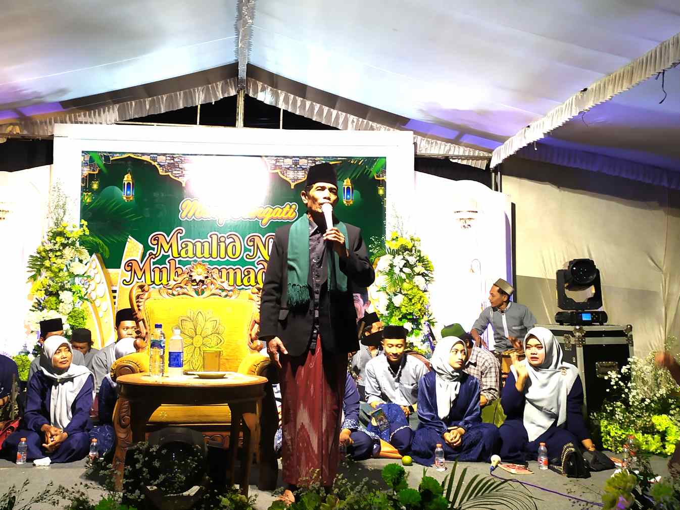 Peringati Maulid Nabi Muhammad SAW, Warga Blitar Gelar Pengajian Akbar dan Gema Sholawat