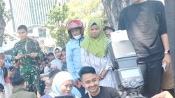 Gubernur Khofifah Tinjau Lokasi Terbakarnya Gedung Grahadi