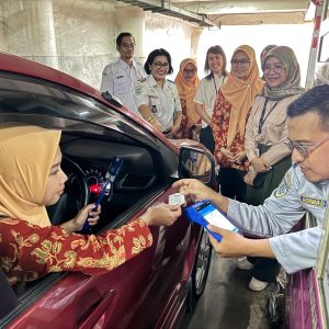 Sambut Dirgahayu RI, Tarif Parkir Khusus di Surabaya Cuma Rp80