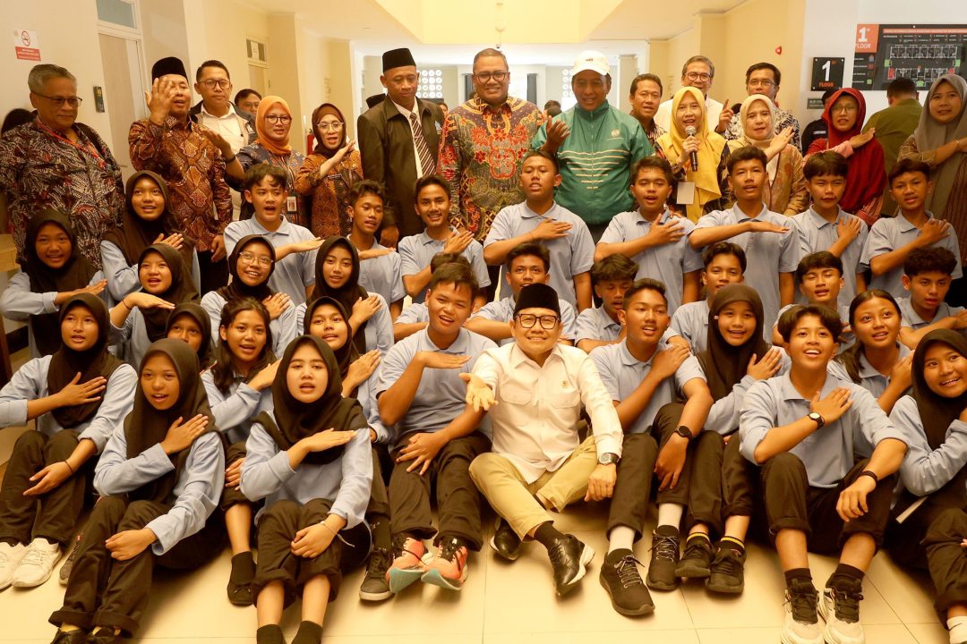 Di Surabaya, Cak Imin Monitor dan Evaluasi Fasilitas Sekolah Rakyat Unesa