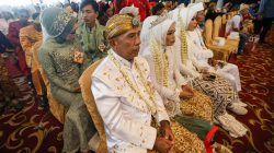 Bahagianya Peserta Nikah Massal Surabaya, Sadiya: Alhamdulillah Sudah Resmi