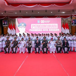 97 Anggota Paskibra Surabaya Dikukuhkan, Mereka Diajak Menjadi Bagian…
