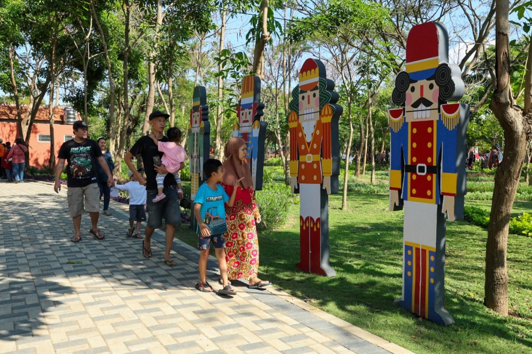 Taman Harmoni Surabaya Satukan Enam Elemen dari Enam Benua