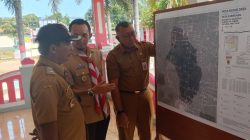DPMD Jember dan Camat Gumukmas Pimpin Penetapan Batas Wilayah Antar Desa .