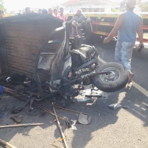 Tragis Laka JLS Puger Jember,Motor Tosa Vs Truk 4 Orang Meninggal