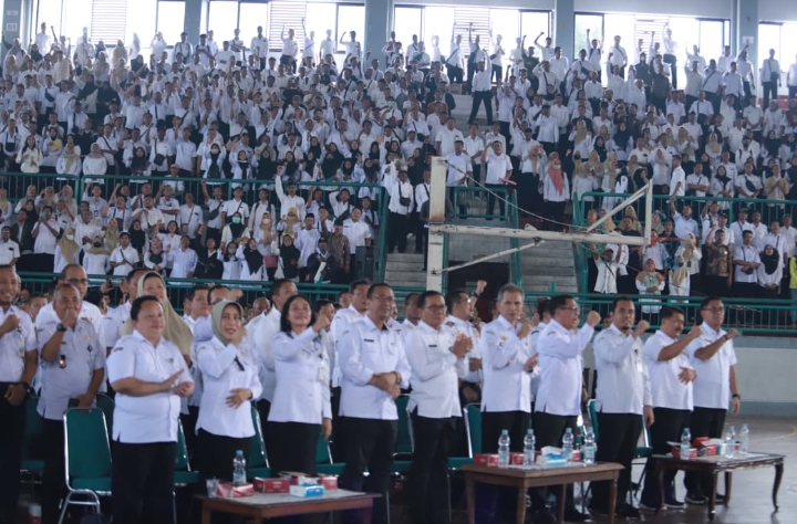 Terbanyak di Jawa Timur,Bupati Jember Mohammad Fawait Usulkan 3.378 R4 Menjadi Tenaga Paruh Waktu