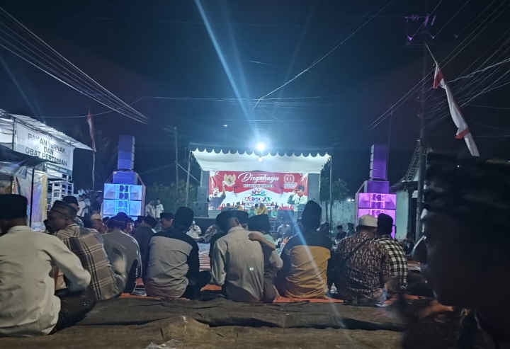 Argopas dan Ratusan Masyarakat Nogosari Jember Peringati HUT RI ke 80 Dengan Lantunkan Sholawat .