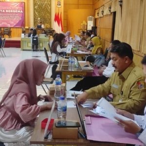Pastikan Beasiswa Tepat Sasaran, Kadispora Jember Turun Langsung Wawancarai Calon Penerima.