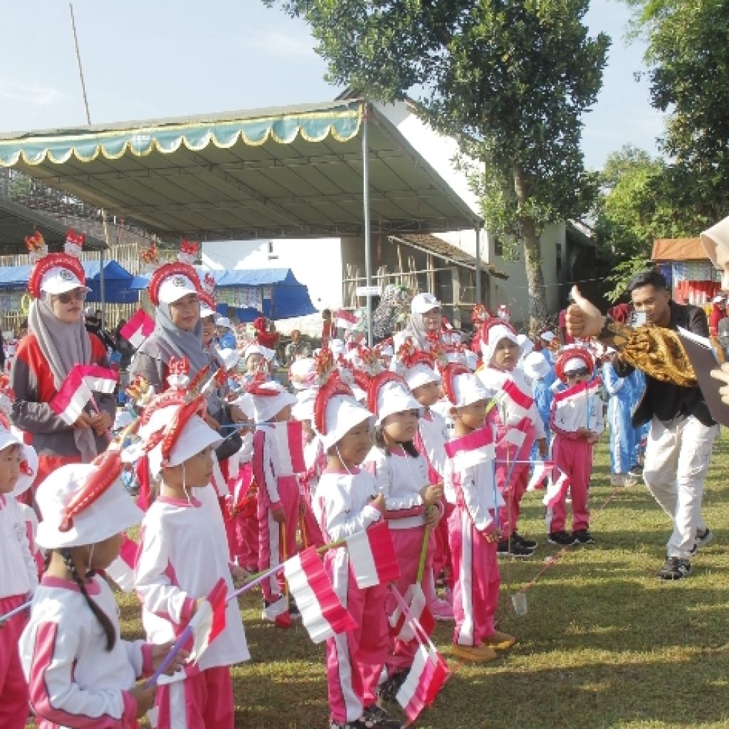 Tingkatkan kreativitas anak,Ning Ghyta Kenalkan 7 Kebiasaan Anak Indonesia Hebat.