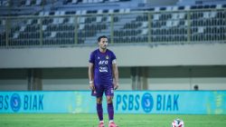 Ezra Walian On Fire! Kapten Persik Bikin PSBS Bertekuk Lutut, Langsung Dapat Player of The Match
