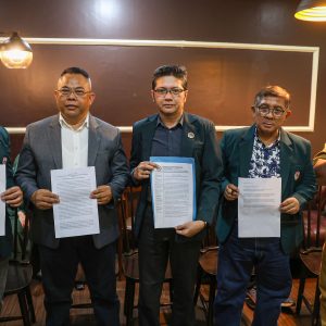 Pemkot Surabaya dan IDI Kawal Kasus Kekerasan Dokter BDH, Minta Pelaku… Pemkot Surabaya dan IDI Kawal Kasus Kekerasan Dokter BDH, Minta Pelaku…