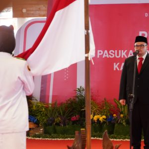 Bupati Kediri Kukuhkan 75 Paskibraka Kediri, Siap Kibarkan Merah Putih