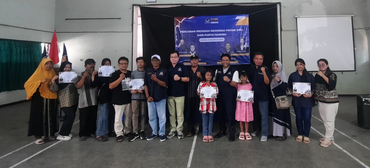 NasDem dan DPRD Jatim Salurkan Bantuan PIP untuk 100 Pelajar di Kota Kediri