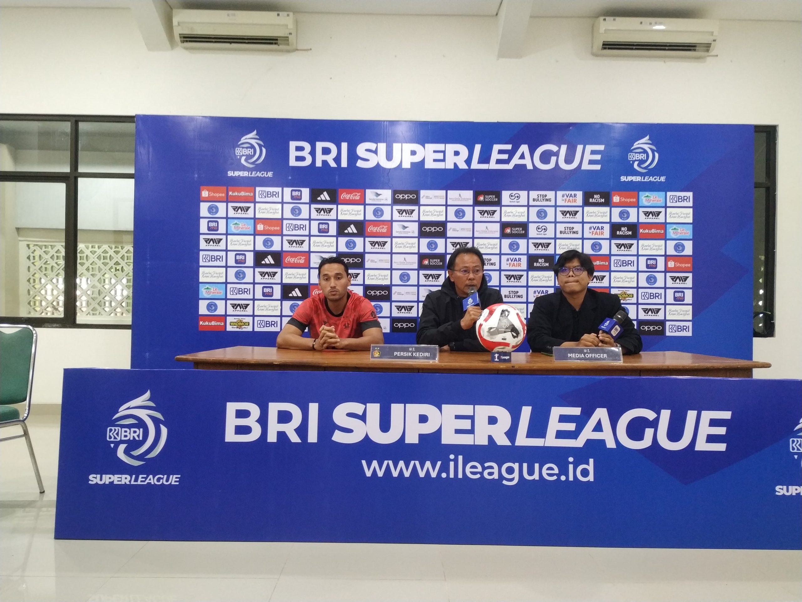 Persik Kediri Wajib Bangkit, Ong Kim Swee: Kita Harus Lebih Baik dan Fokus Tiga Poin