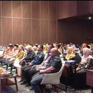 98 PNS Pemkab Sidoarjo Terima SK Pensiun 98 PNS Pemkab Sidoarjo Terima SK Pensiun