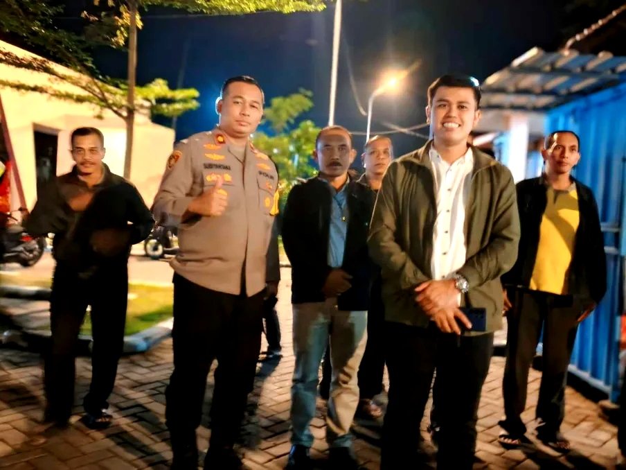 Masyarakat Desak Polisi Tindak Tegas Pemilik Akun Penebar Berita Hoax Wali Kota Blitar Dukung Aksi Anarkisme