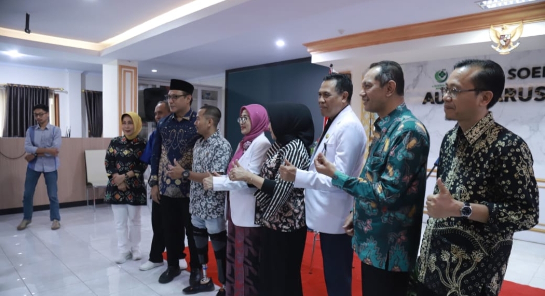 Bakti Sosial Ketiga Sasar Disabilitas, Jember Siap Menjadi Pusat Layanan Kesehatan di Kawasan Tapal Kuda