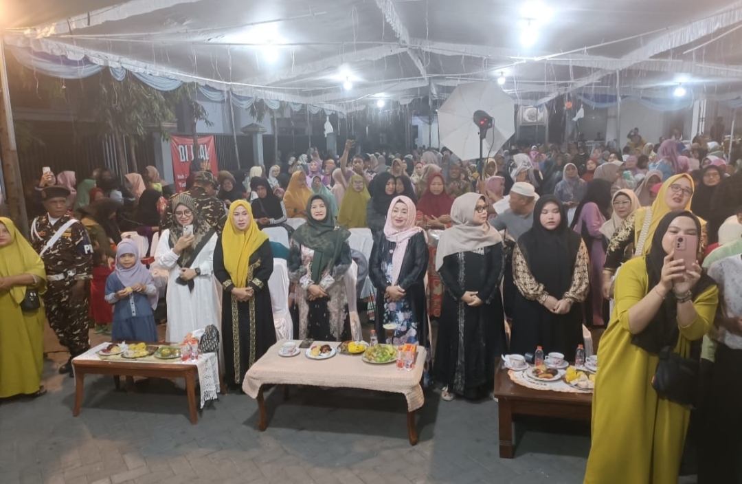 Ribuan Jamaah Hadiri Pengajian Maulid di Masjid Miftahul Iman Juanda Regency dengan Hadiah Utama Umroh