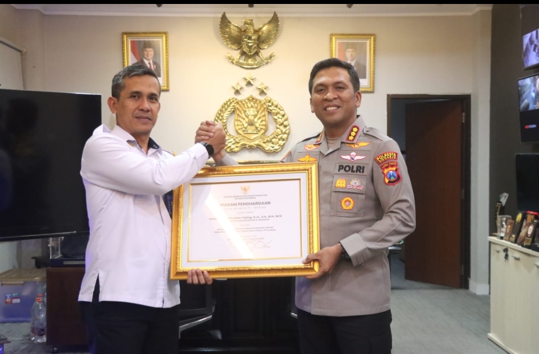 Prakarsai Penanaman Jagung, Polres Sidoarjo Terima Penghargaan dari Kementerian Imigrasi dan Pemasyarakatan