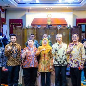 Terima Kunjungan 14 Dubes dan Calon Dubes, Gubernur Khofifah Titip Berbagai Proyek Strategis