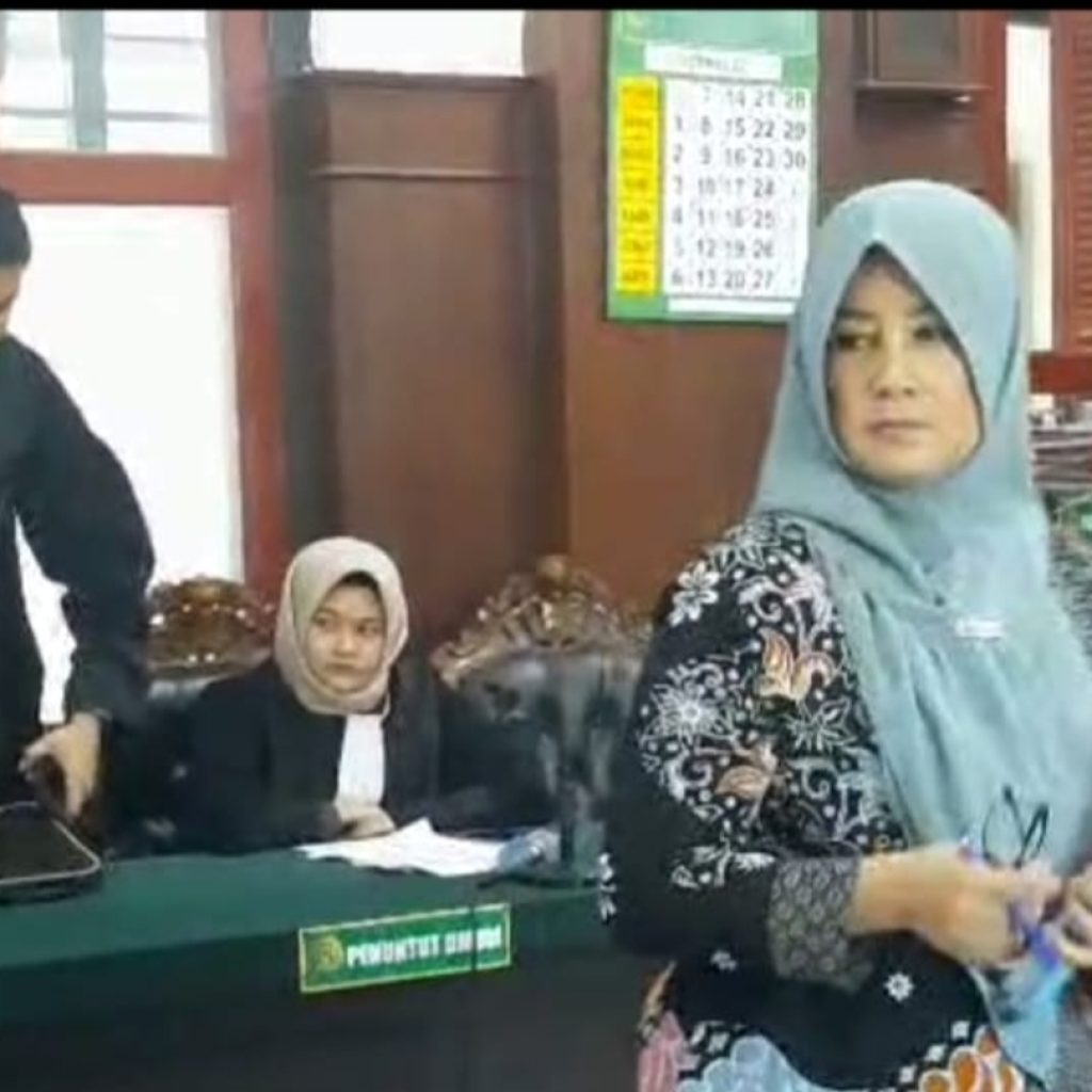 Legislator Gerindra Babak Belur, Istri Dokter Didakwa Siram Minyak Panas dan Cekik Leher