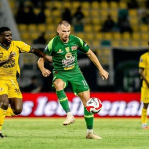 Gol Telat Bruno Moreira Bawa Persebaya Tundukkan Semen Padang
