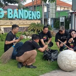 Ribuan Warga Sidoarjo Turun ke Jalan Ikuti World Cleanup Day 2025