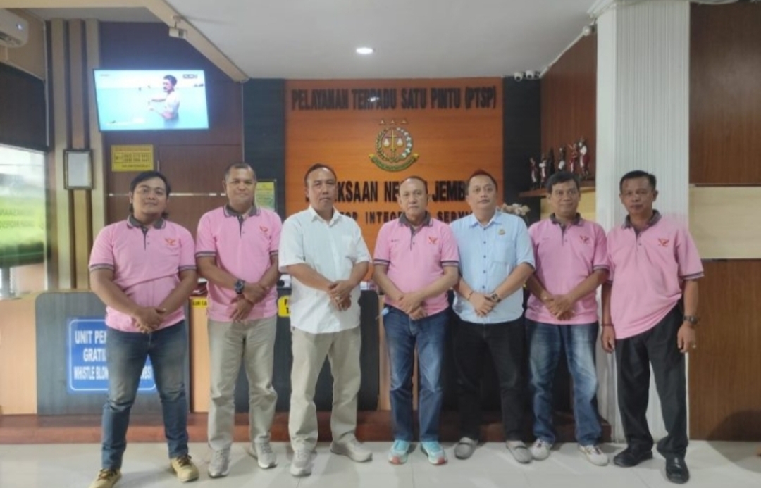 Kejari Jember Trima GWI, Siap Bersinergi
