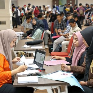 Lolos Beasiswa Pemuda Tangguh Surabaya, 2.766 Mahasiswa Daftar Ulang