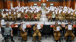 Semua Pegawai Pemkot Surabaya Teken Pernyataan Anti Pungli dan Gratifikasi