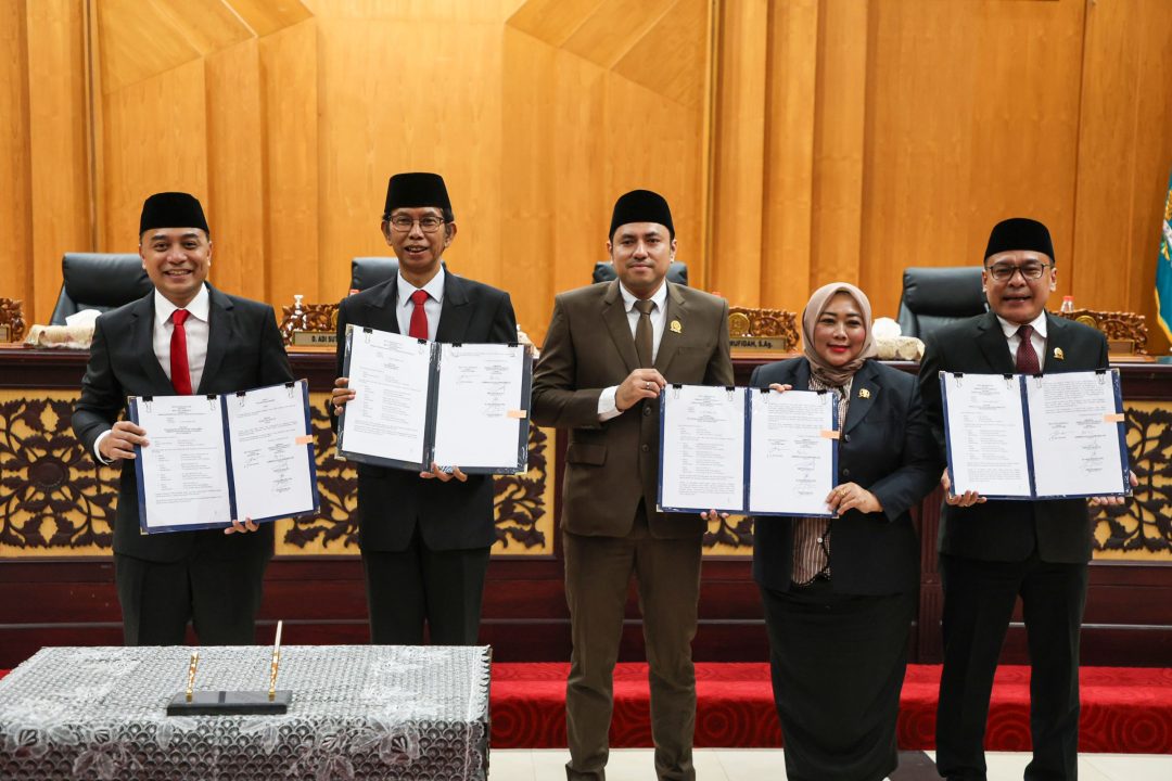 Pemkot dan DPRD Surabaya Sepakati KUA-PPAS APBD 2026