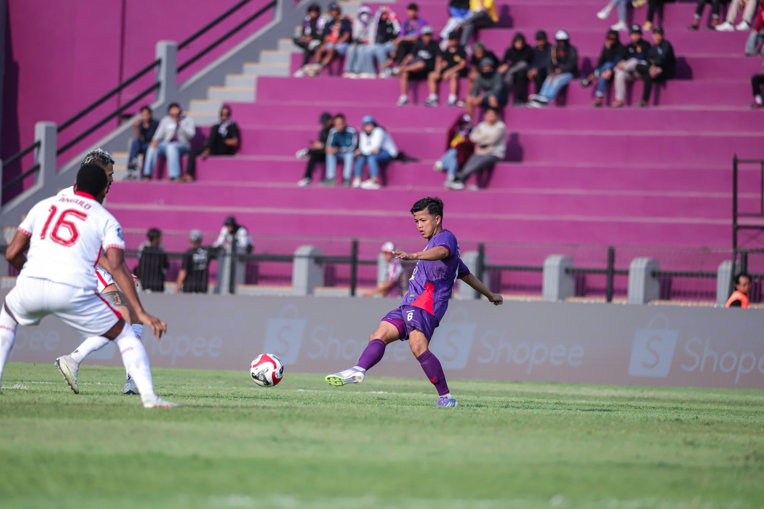 Bayu Otto Ingin Terus Jaga Tren Positif Persik di Liga 1 Bayu Otto Ingin Terus Jaga Tren Positif Persik di Liga 1
