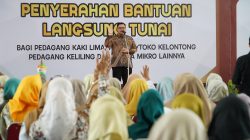 Ratusan Guru Non ASN Kediri Dapat Modal Usaha Rp3 Juta dari Mas Dhito
