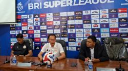 Ong Kim Swee Minta Persik Kediri Disiplin Hadapi Serangan Malut United
