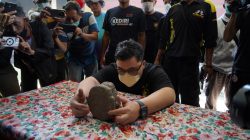Mas Dhito Kembalikan Fragmen Kepala Ganesha ke Museum