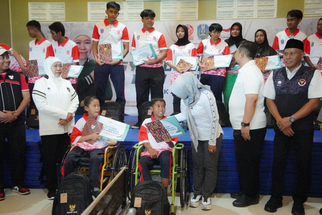 Wali Kota dan Gubernur Jatim Syukuran Haornas ke-42 Bersama Atlet Paralimpik