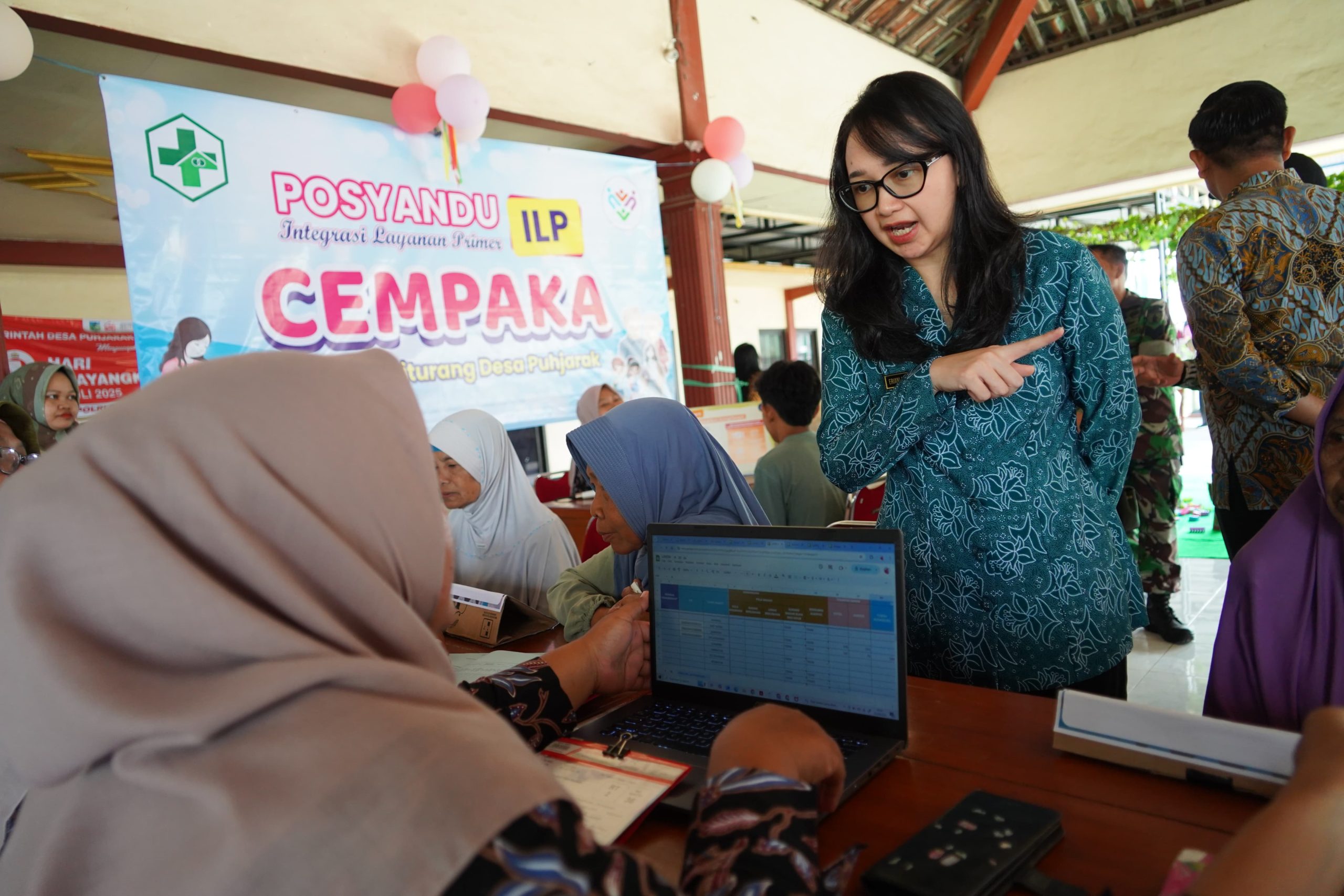 Mbak Cicha Minta Pelayanan Posyandu Lebih Aktif