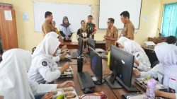 Walikota Mojokerto Tinjau MBG di SMPN 1 dan SMKN 1