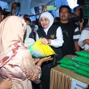 Ringankan Beban Masyarakat, Pemprov Jatim Tiada Hari Tanpa Pasar Murah   