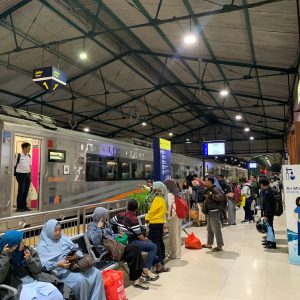 Stasiun Kediri Layani 9.347 Penumpang Saat Libur Maulid Nabi