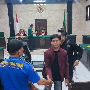 Kasus Tambang Ilegal Tulungagung: Sidang Ditunda, Kuasa Hukum K-Cunk Singgung Gugatan LGI
