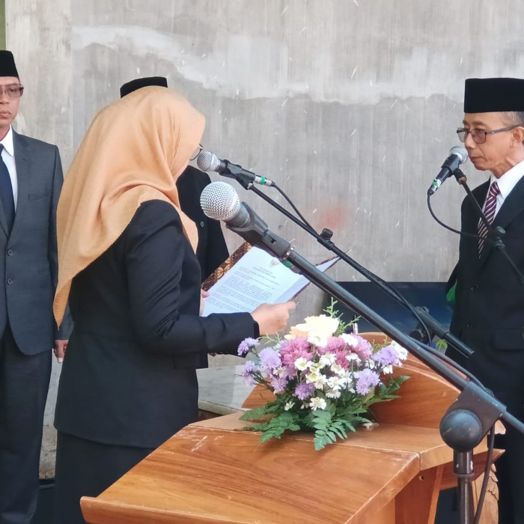 Pelantikan Sekda di Tempat Sampah, Bupati Ipuk: ASN Itu Melayani, Bukan Dilayani