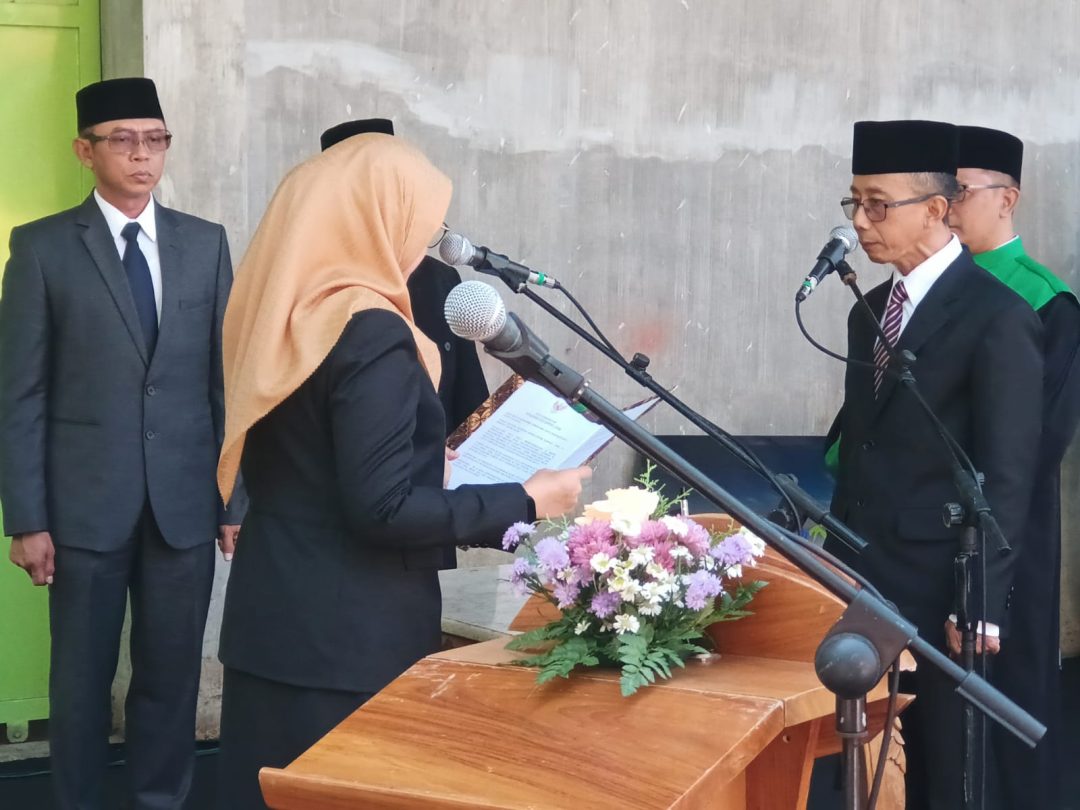 Pelantikan Sekda di Tempat Sampah, Bupati Ipuk: ASN Itu Melayani, Bukan Dilayani