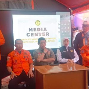 Efek Gempa Ubah Posisi Bordes dari 15 CM menjadi 10 Cm