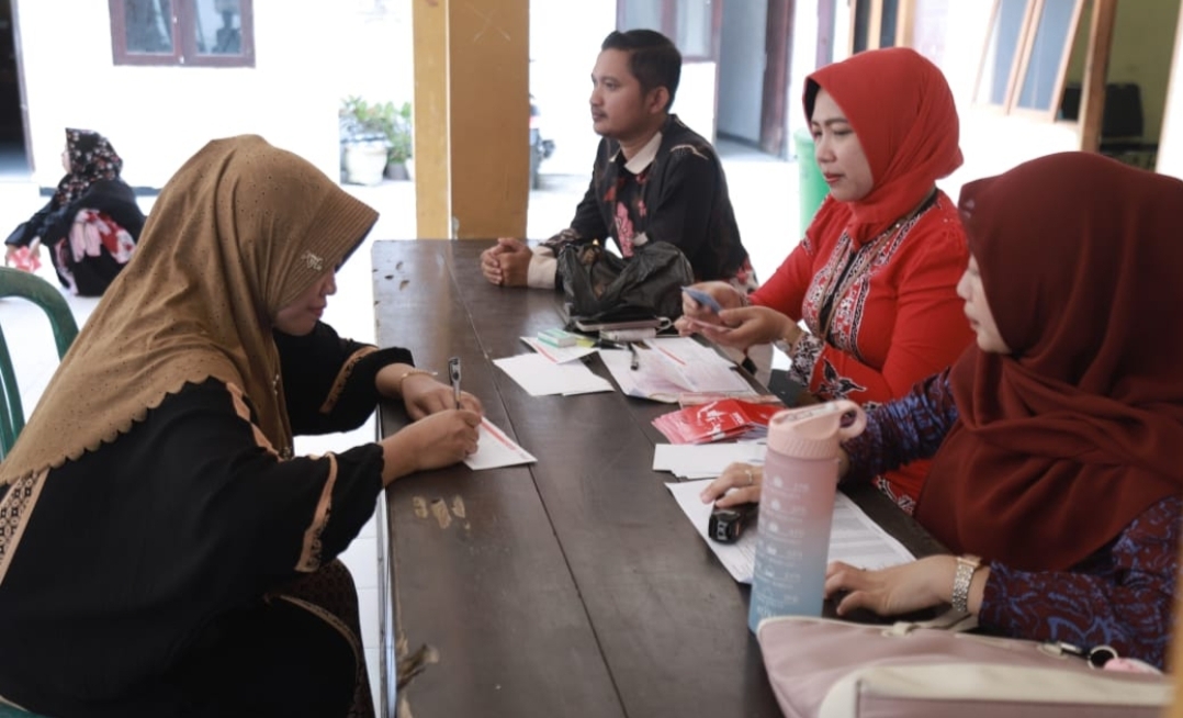 Gus Fawait Muliakan Guru Ngaji, Penyaluran Insentif Guru Ngaji Tak Perlu Antri di Bank